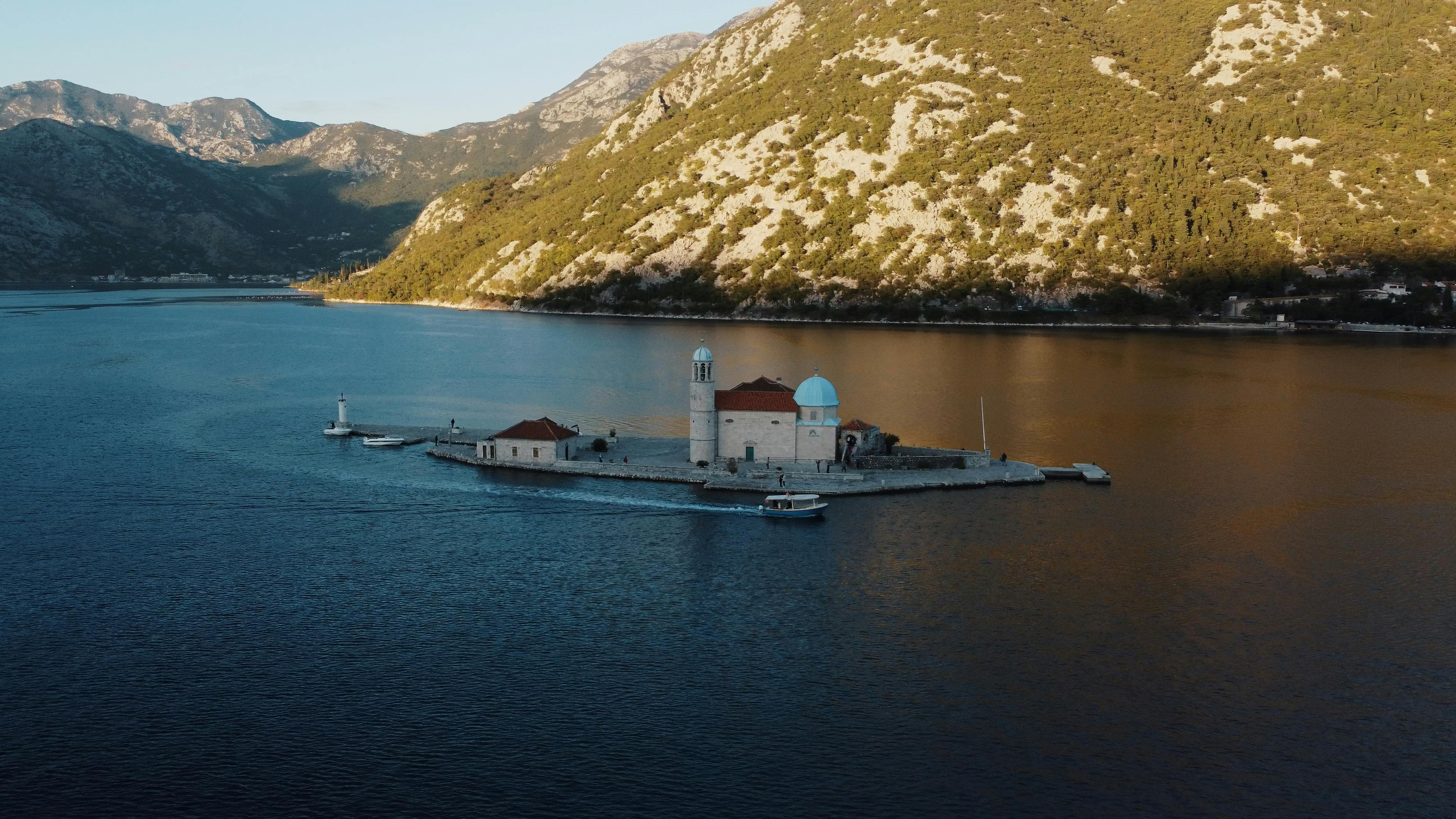 Exploring the Dubrovnik region by rental car — coastline, islands, and hidden beaches